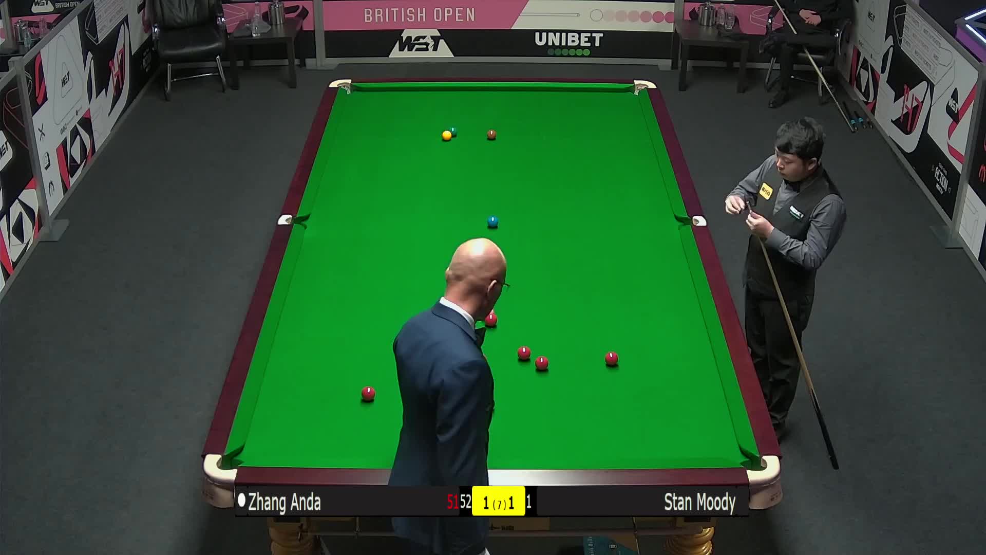 并参与各种 并参与各种