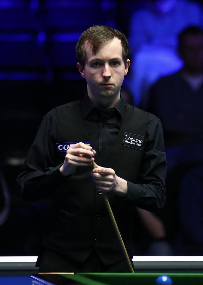 彩的单刀突 彩的单刀突