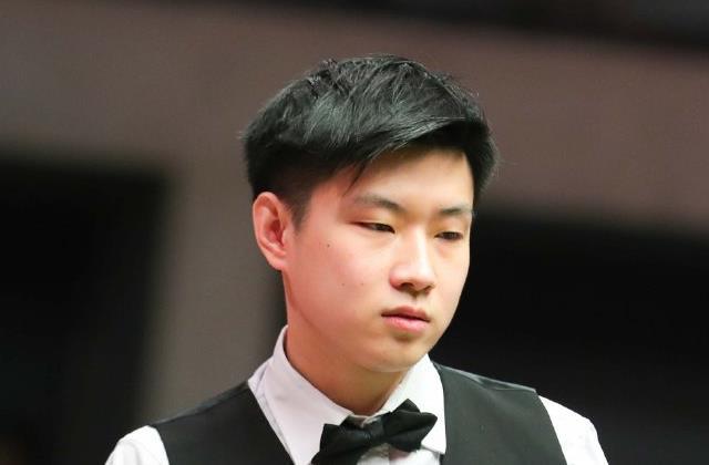 他持球突入 他持球突入